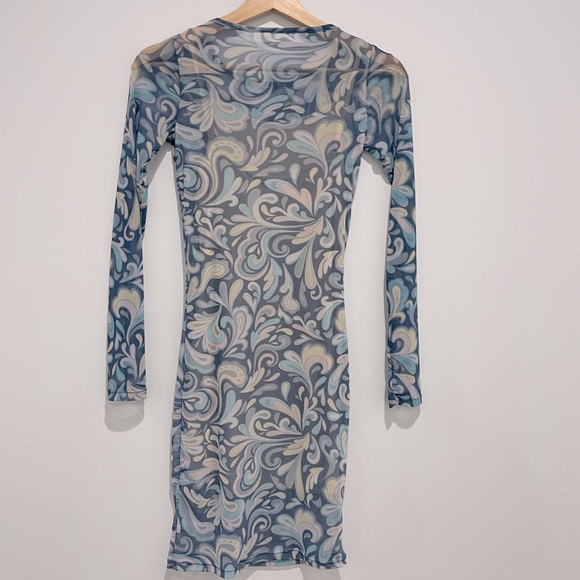 Long Sleeve Mesh Mini Dress 💙 - Picture 12 of 16
